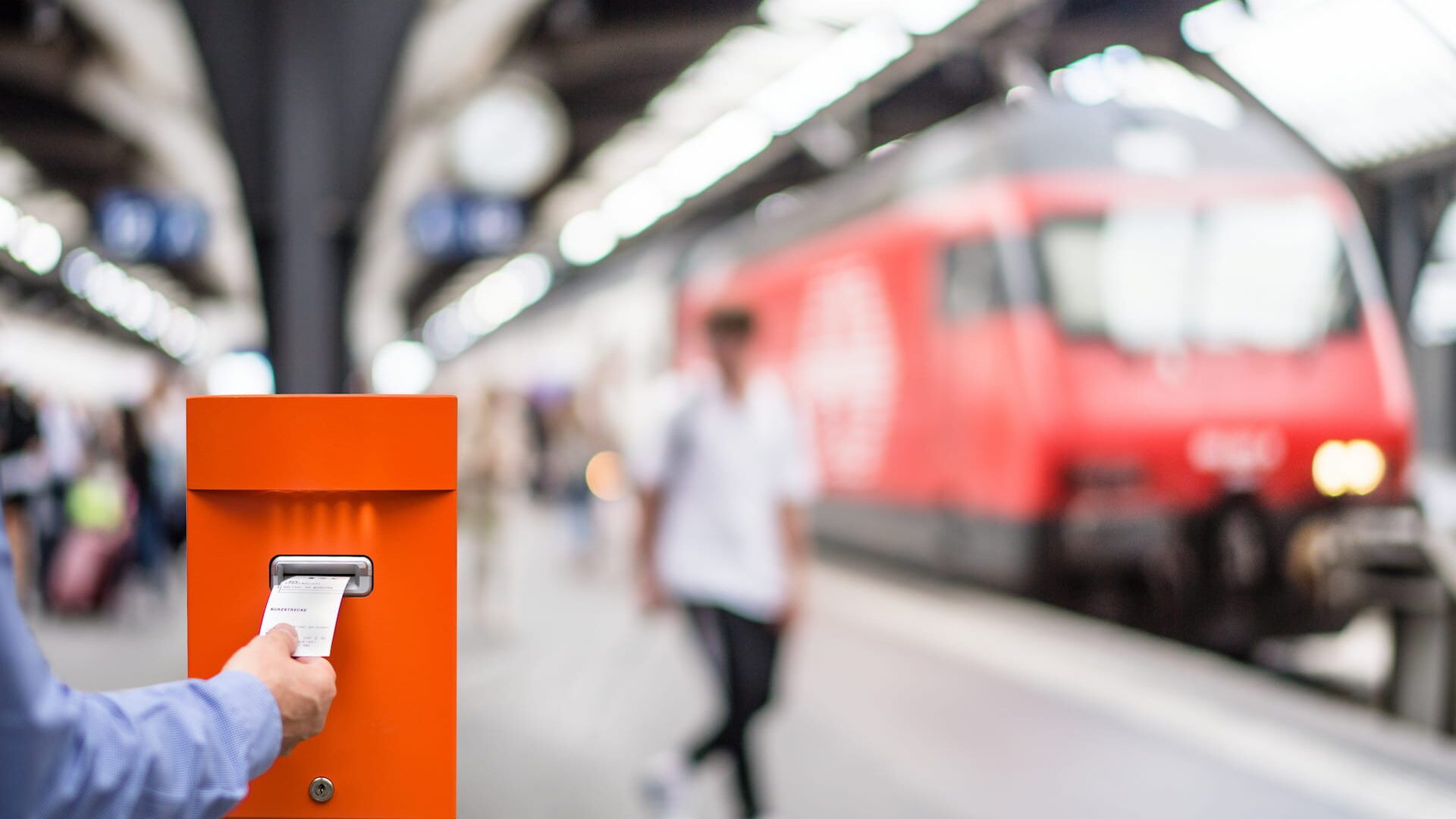 Ein Ticket-Entwerter im Zürich HB